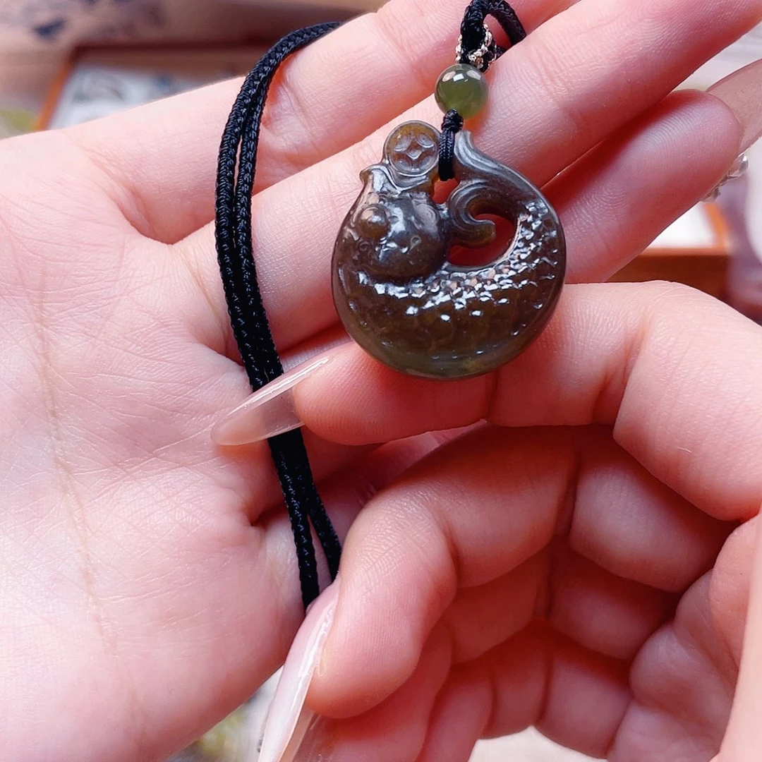 桃***栀和田玉未镶嵌吊坠(赠链)