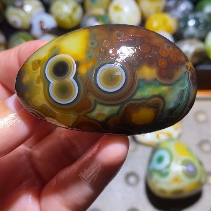 未镶嵌玛瑙/玉髓珠宝半成品28