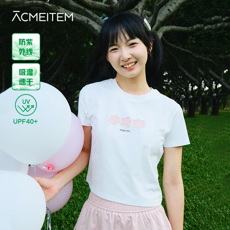ACMEITEM爱棵米 户外花朵刺绣速干短袖T恤圆领合体休闲短款上衣女