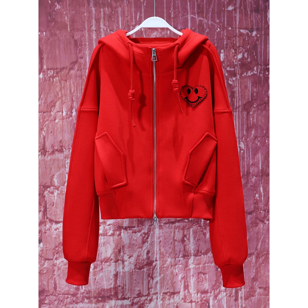 【韩哥女装】2024冬季红色笑脸刺绣连帽定制小众欧版卫衣5853