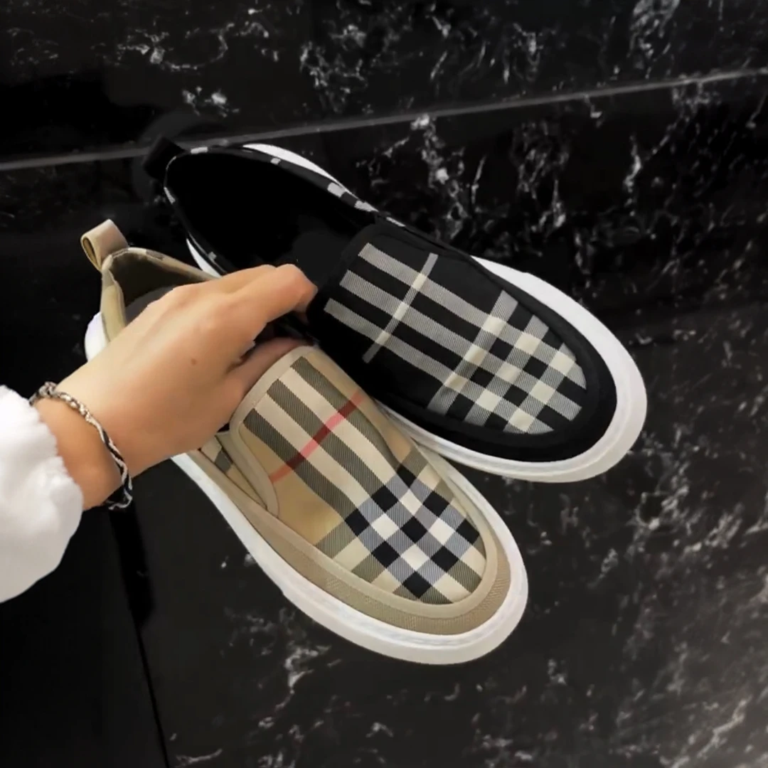 男鞋春季时尚轻奢布面格子百搭轻低帮休闲漫步运动鞋厚底男士