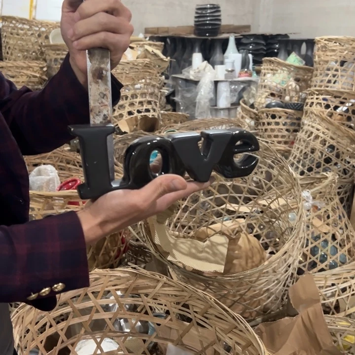 瓶高度9厘米长度25厘米微瑕捡漏