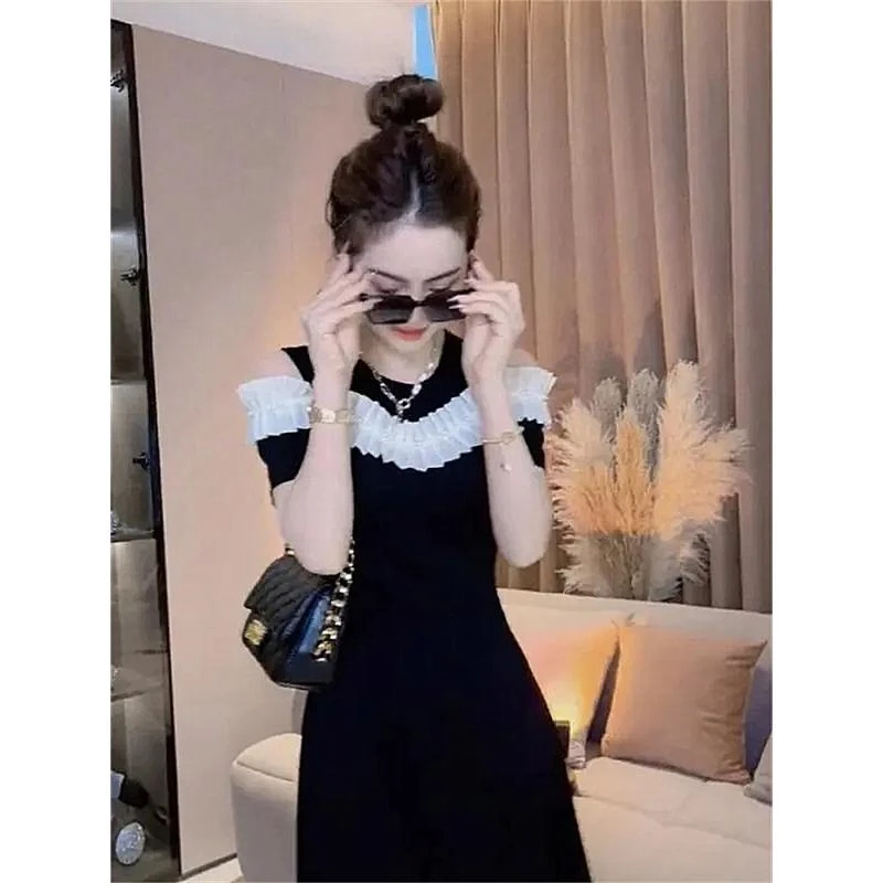 荷叶边时尚穿搭连衣裙女2025夏季新款洋气显瘦百搭中长款露肩裙子