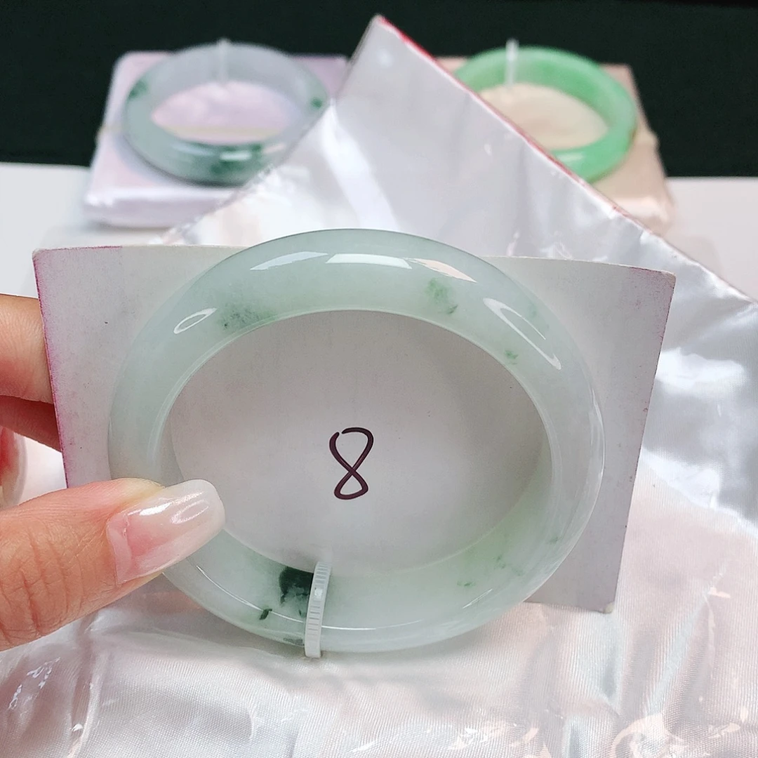 翡翠未镶嵌手镯 正圈57+