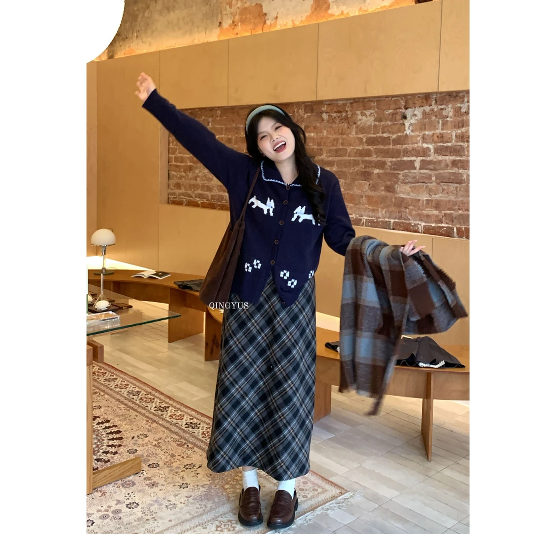 青屿衫「小狗乐园」微胖韩系大码秋冬加厚翻领提花软糯毛衣开衫外套