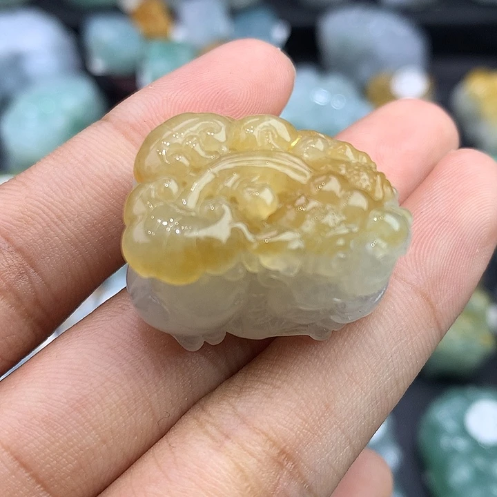 颈饰未镶嵌翡翠天然缅甸翡翠