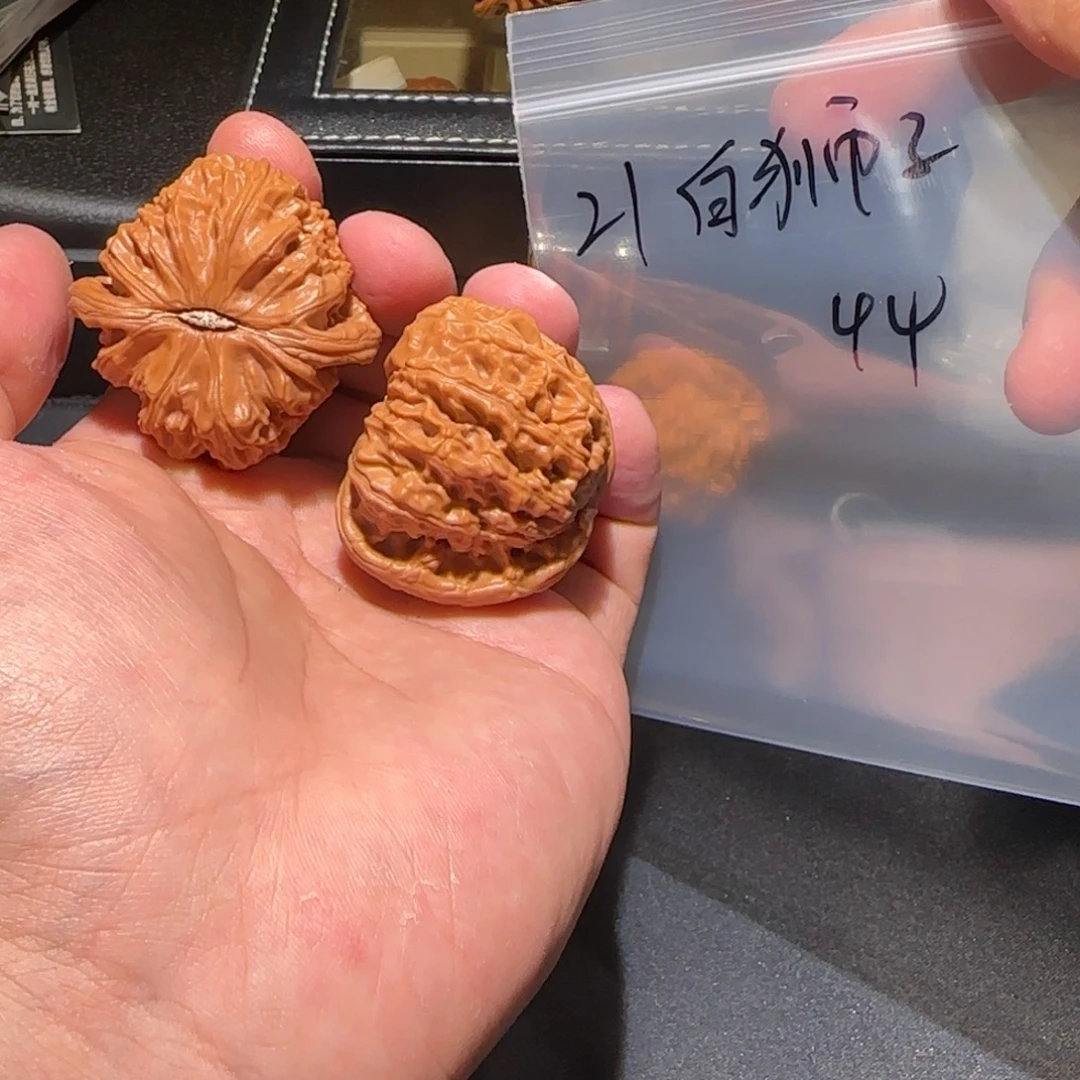 吊坠文玩核桃21白狮子