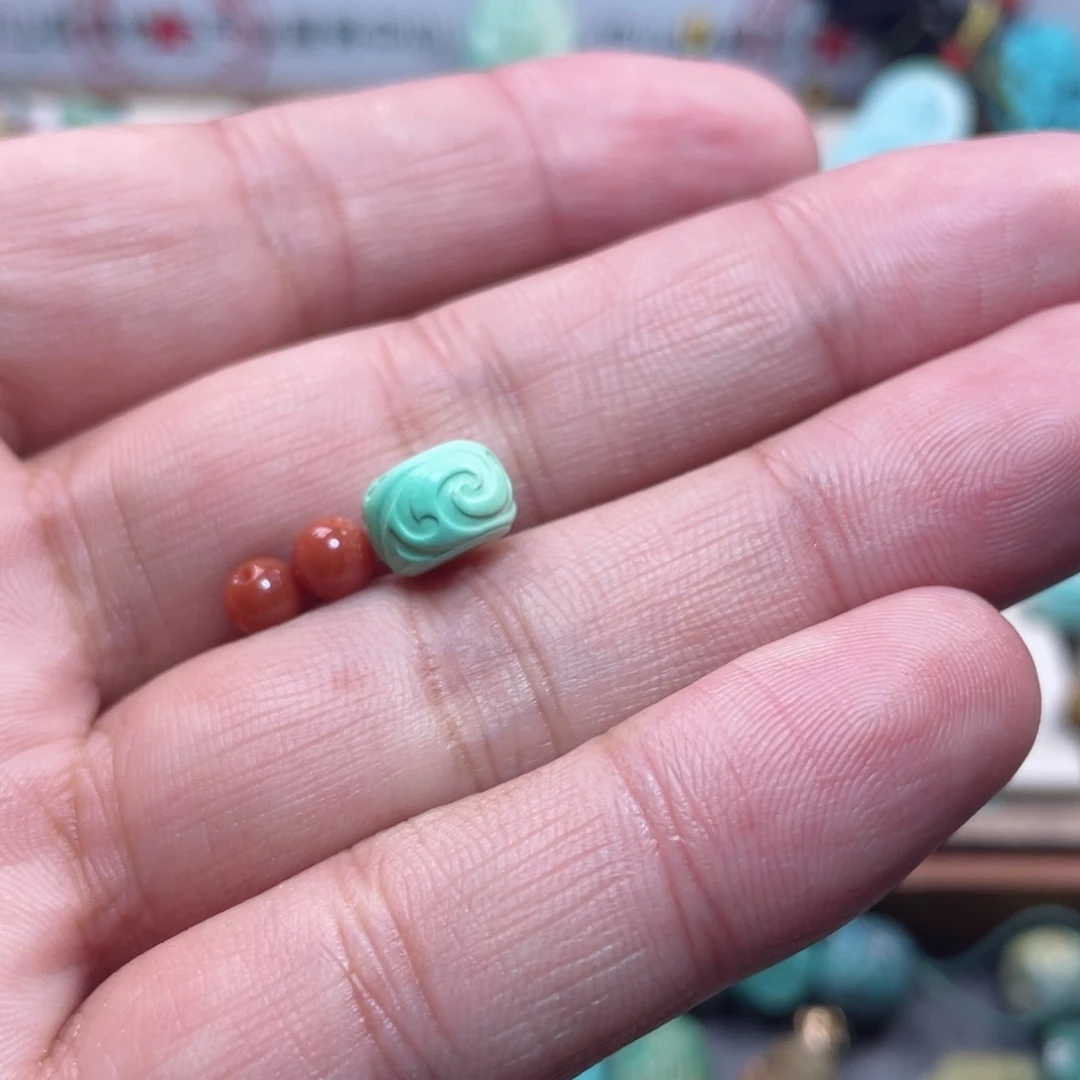 南红玛瑙配饰未镶嵌