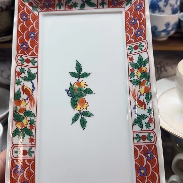 手绘青花方盘子一个