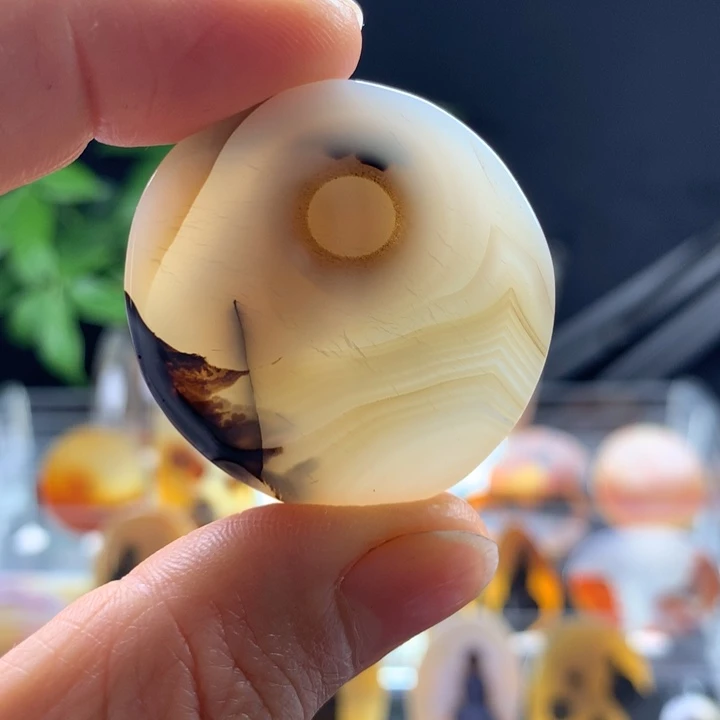 玛瑙/玉髓颈饰未镶嵌11