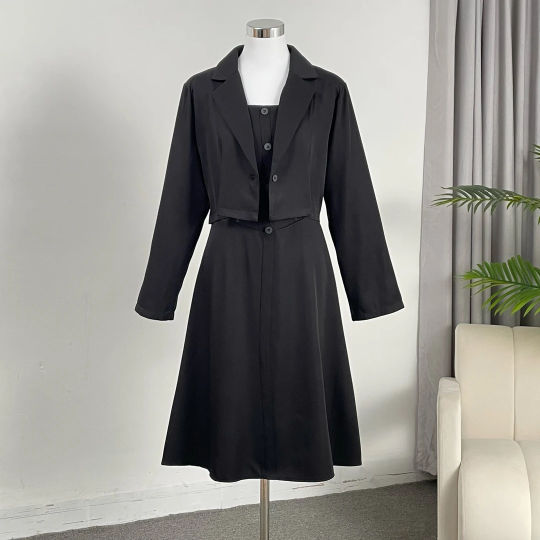 3613（细节以直播间为准）大码女装收腰吊带连衣裙+西装外套6211