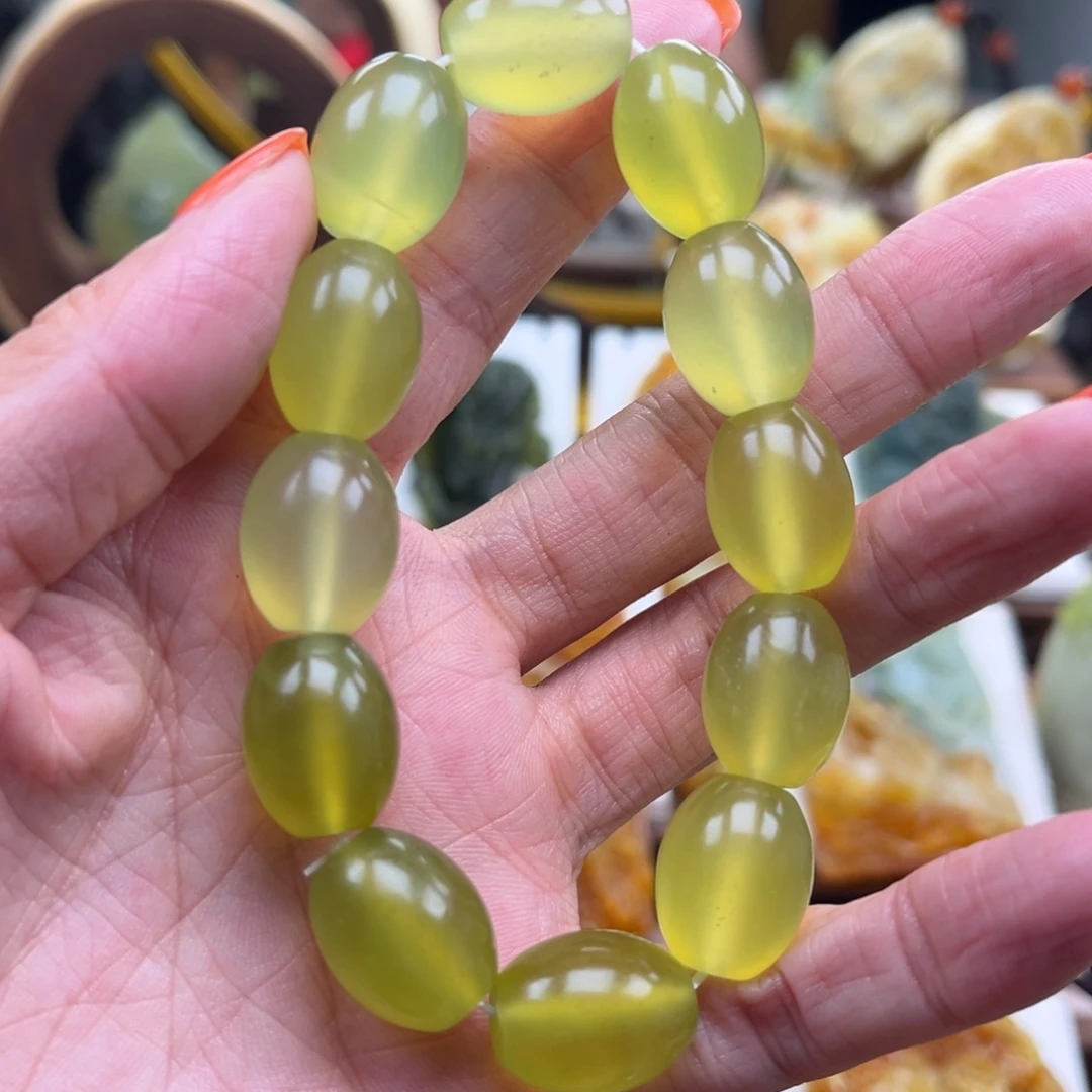 未镶嵌岫玉挂件手链