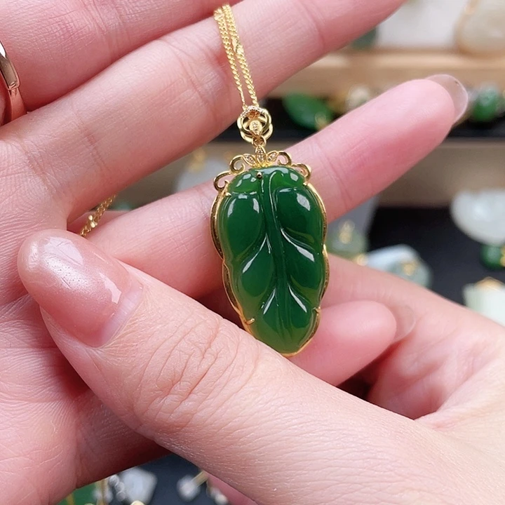 未镶嵌戒指和田玉（糖玉）