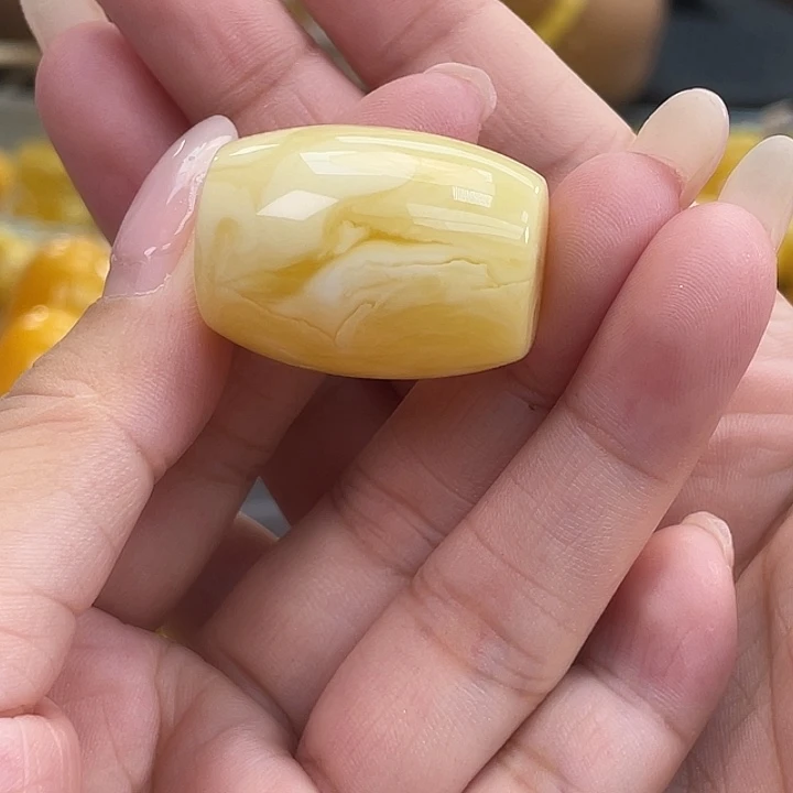 琥珀未镶嵌珠宝奇石琥珀h6