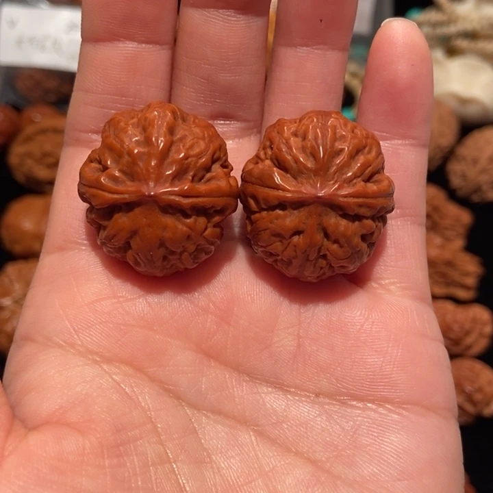 文玩核桃把件粗筋南瓜