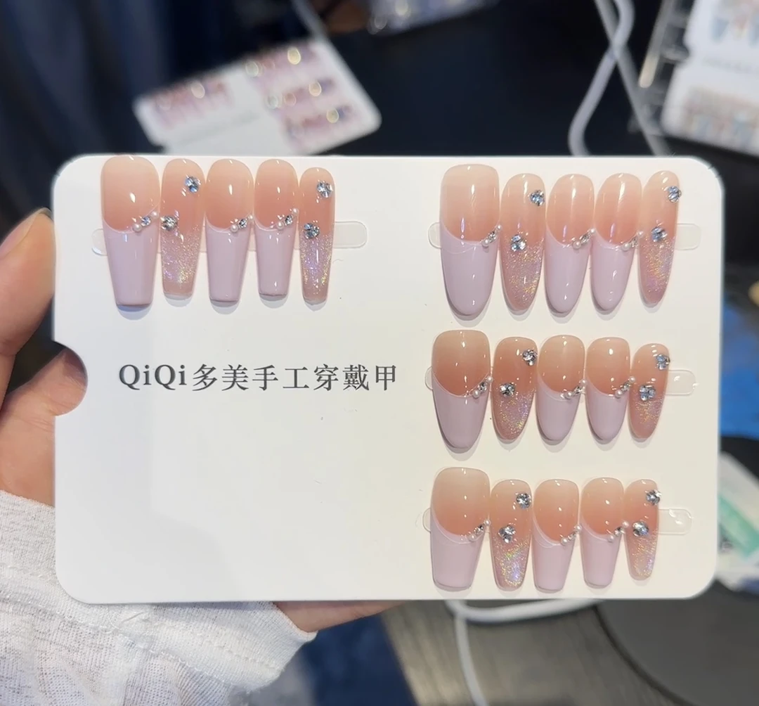 【遇见彩虹】——纯手工穿戴甲