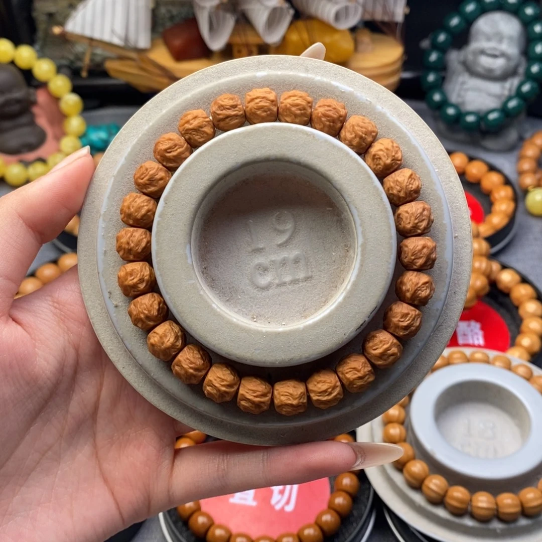 老***屋猴头核桃吊坠龙蛇