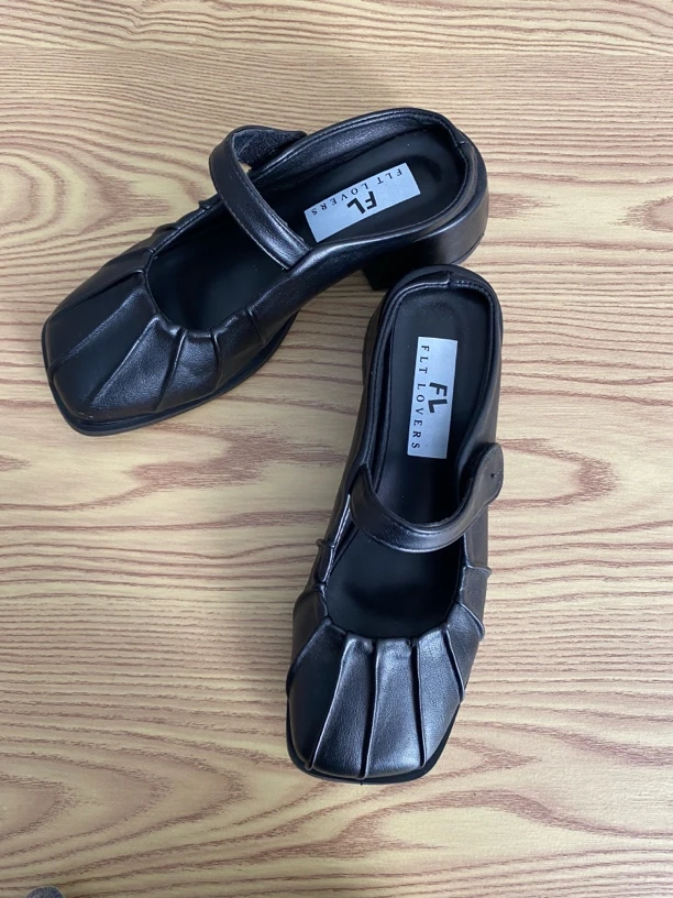 履梦坊鞋服（非图片款下单请备注）