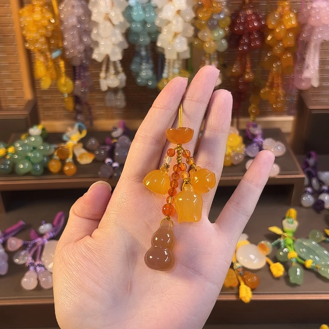 遂***愿玛瑙/玉髓未镶嵌车挂手机链