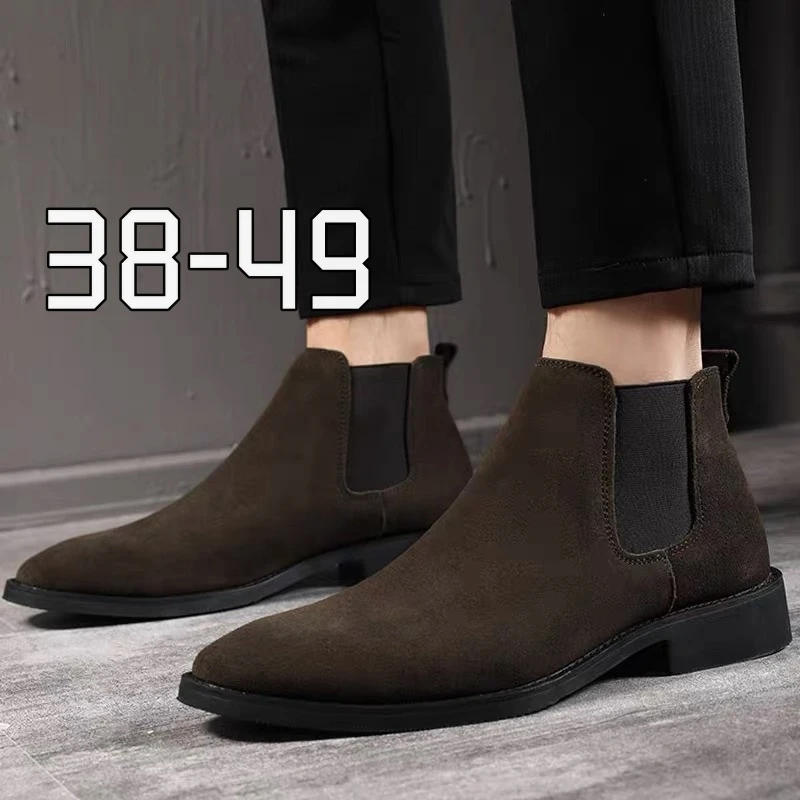 特大码男秋冬复古马丁靴男士英伦尖头中高帮皮鞋套筒休闲短靴子