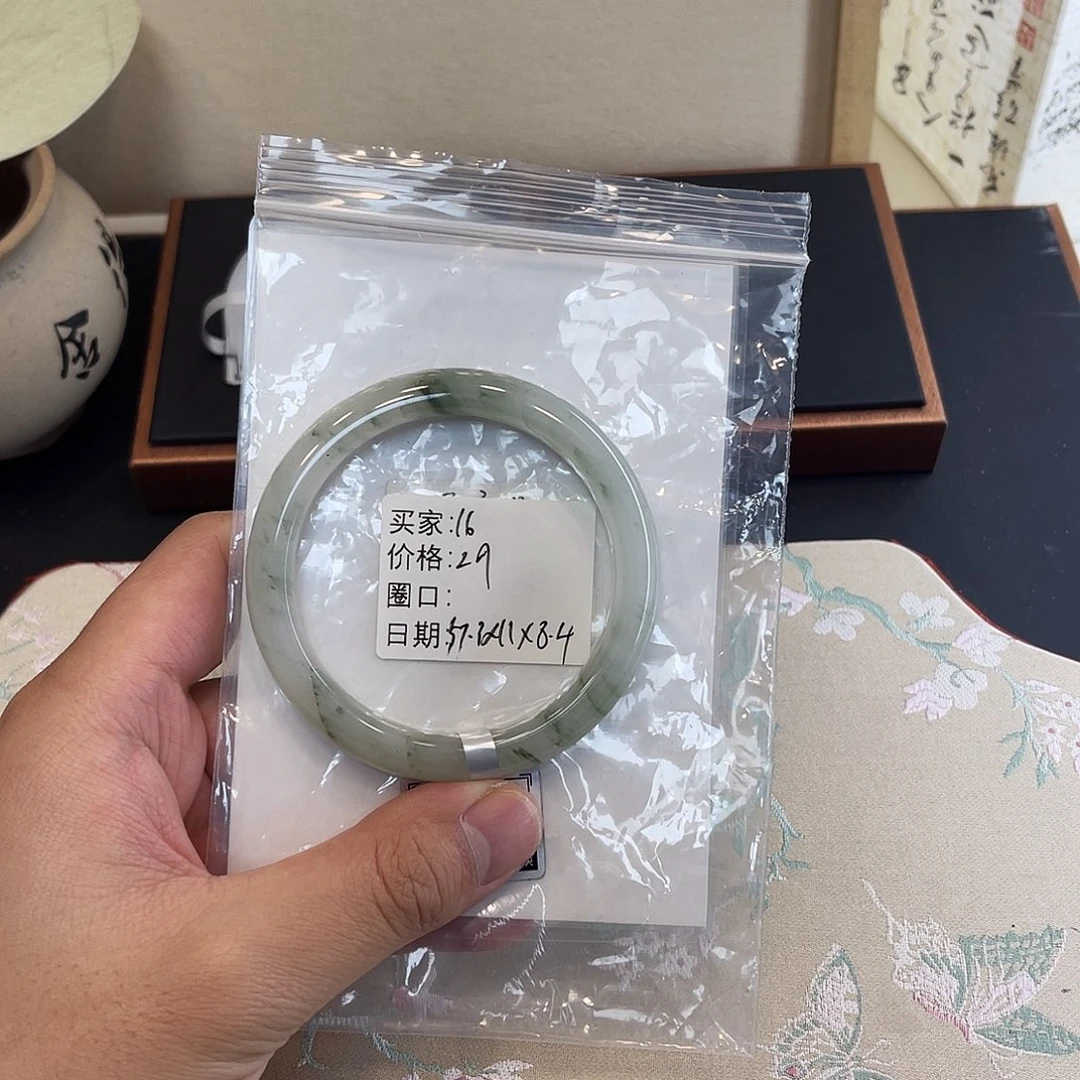 石英质玉合金手镯16