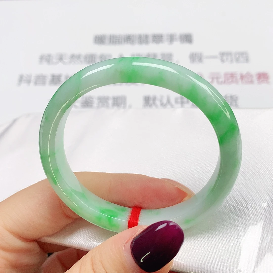 翡翠手镯未镶嵌1813