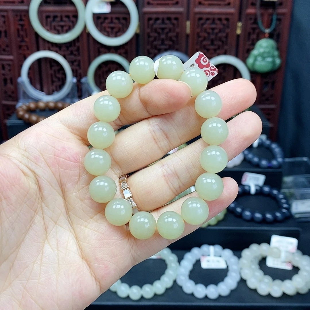 和田玉手串未镶嵌黄口12