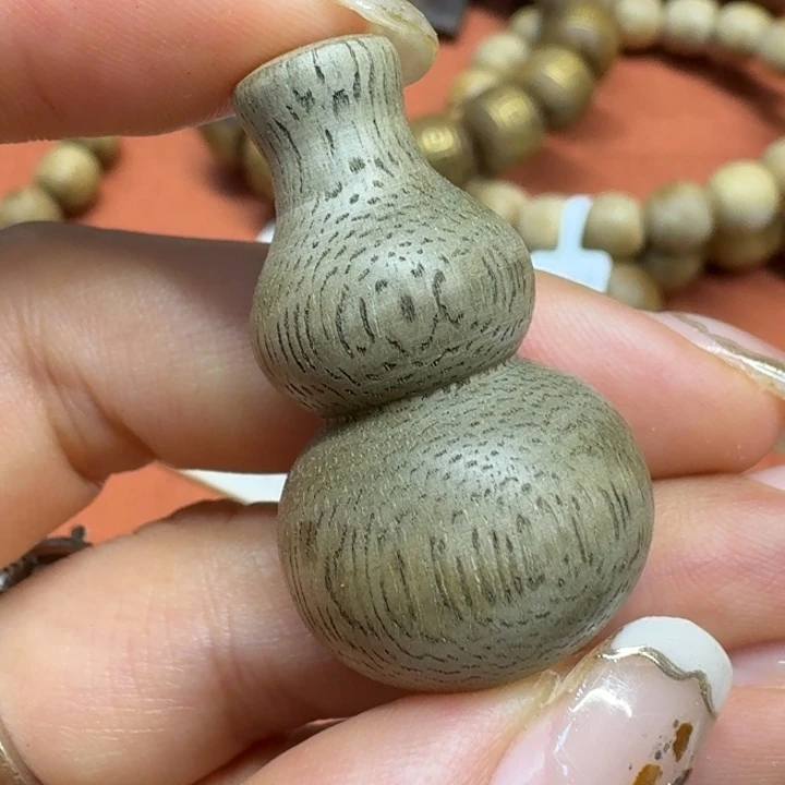大叶紫檀（黑酸枝木类）