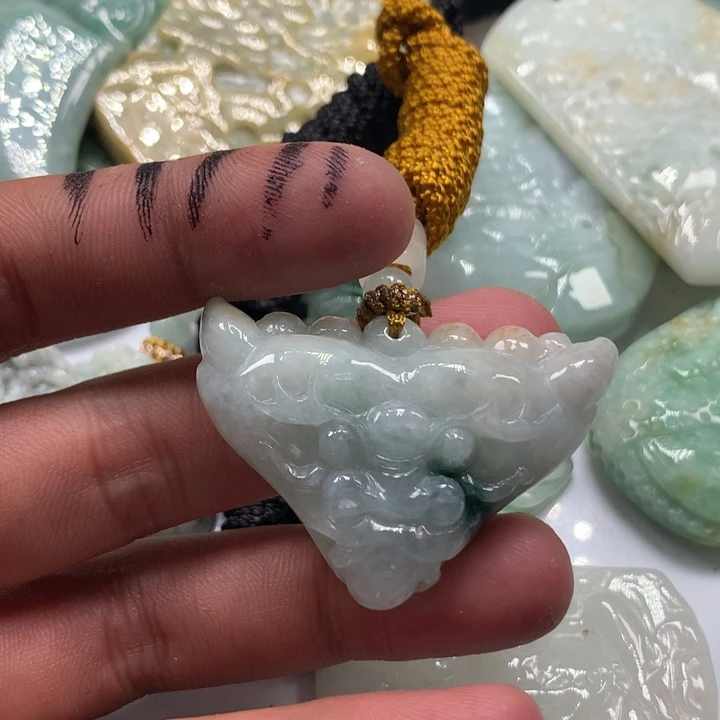 颈饰未镶嵌翡翠保真天然a货翡翠