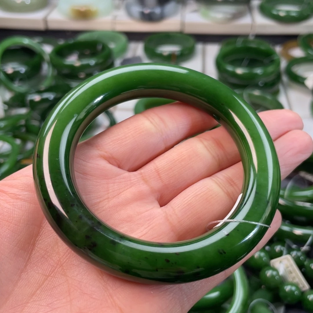 和田玉（碧玉）手镯未镶嵌