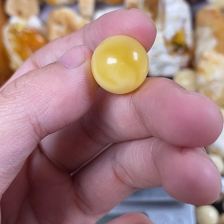 琥珀未镶嵌珠宝奇石我