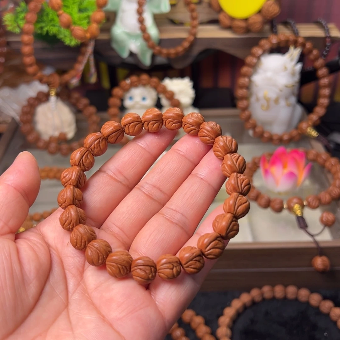 桃核吊坠玉龙脊手串11