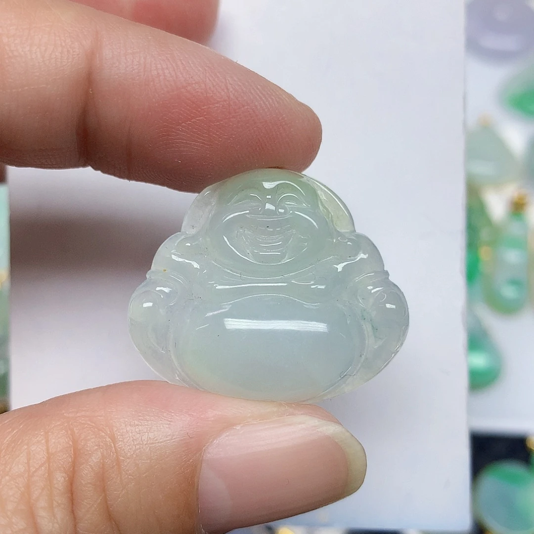 翡翠18K金镶嵌颈饰345684