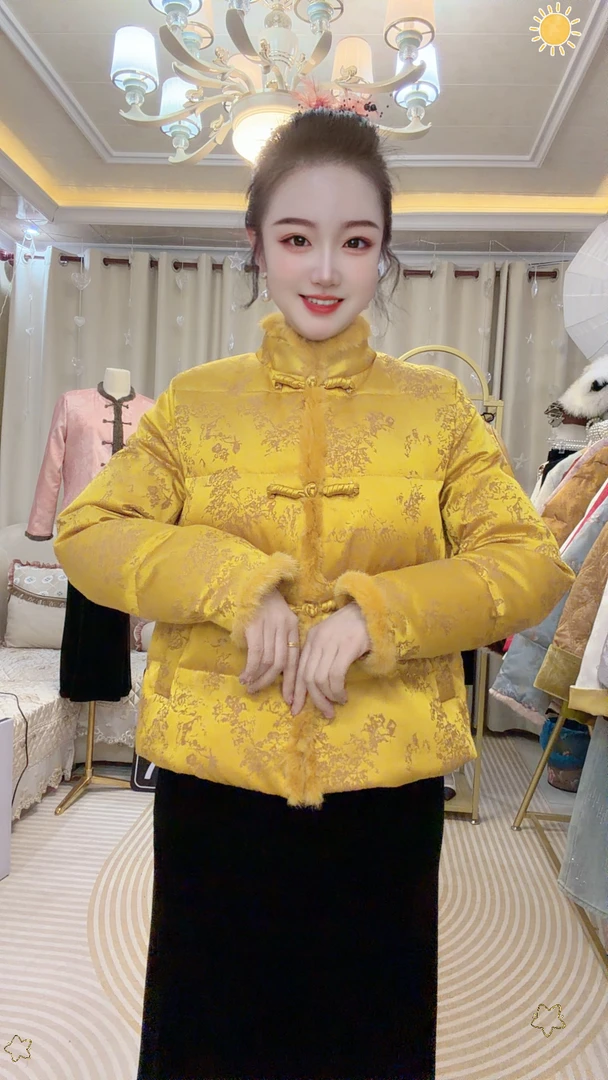 2025年秋冬新款立领加绒减龄纯色提花休闲外套