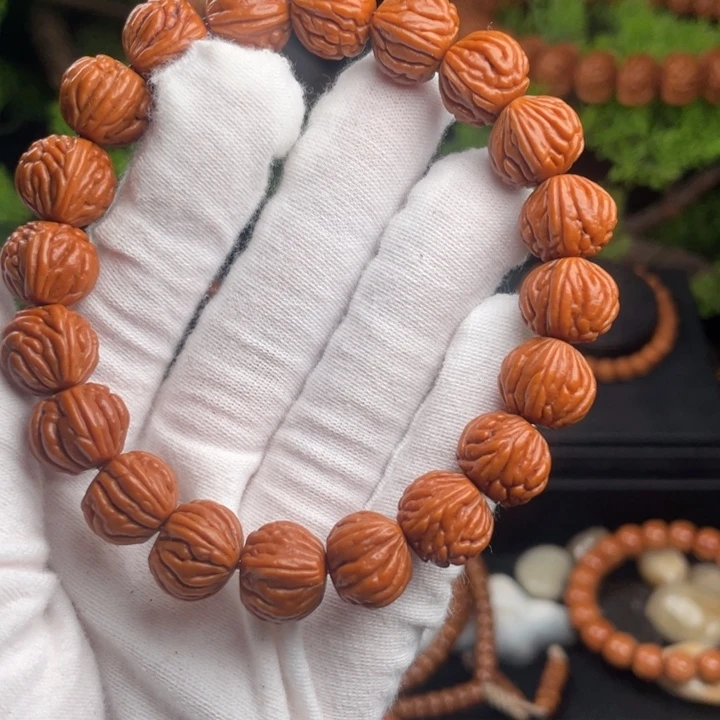 中***中桃核吊坠精品单圈