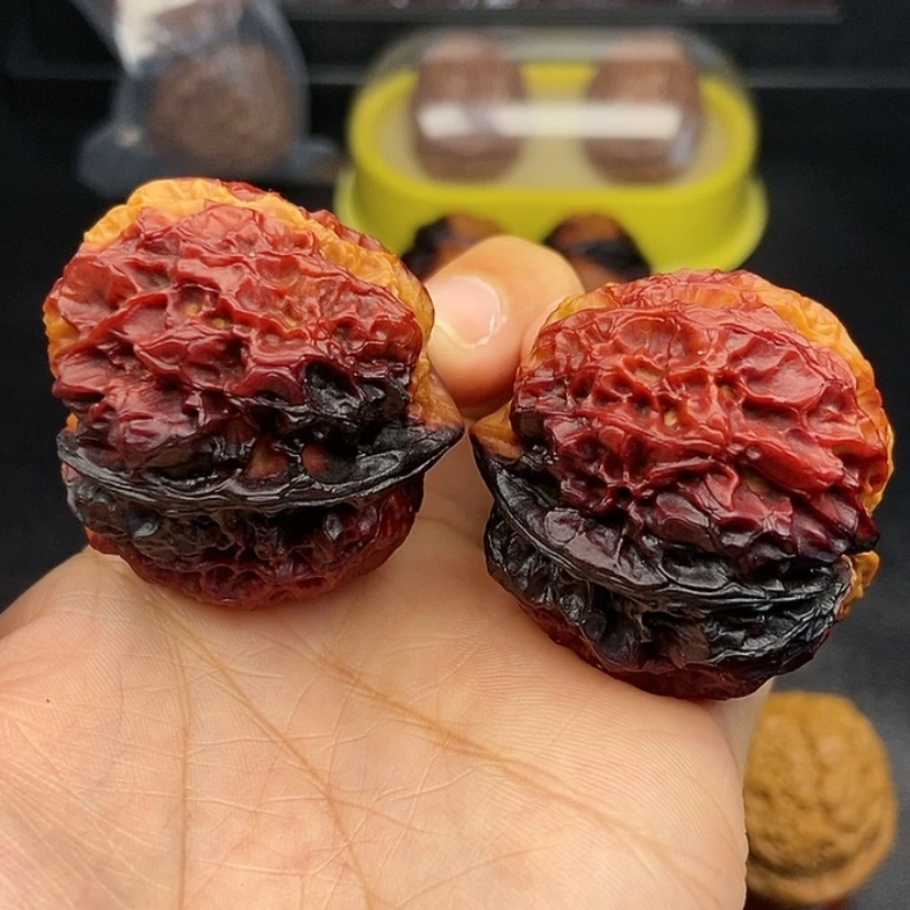 【闪购商品】把件文玩核桃41尺珊瑚绣球蟾