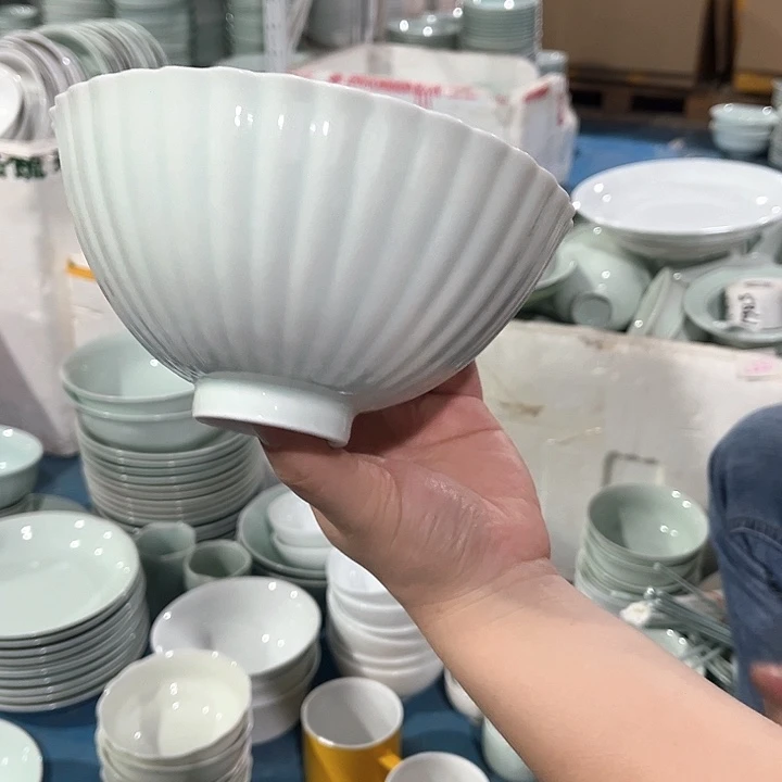 陶瓷菊花六寸面碗四个，微瑕包邮
