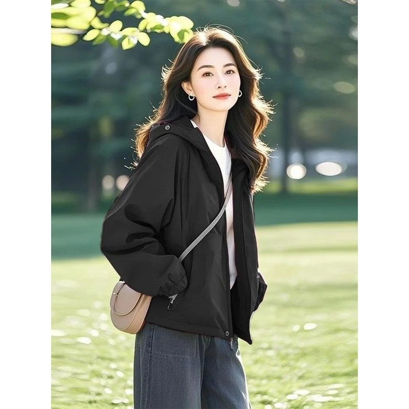 冲锋衣外套女2025新款秋秋装美式时尚洋气宽松短款小个子夹克上衣