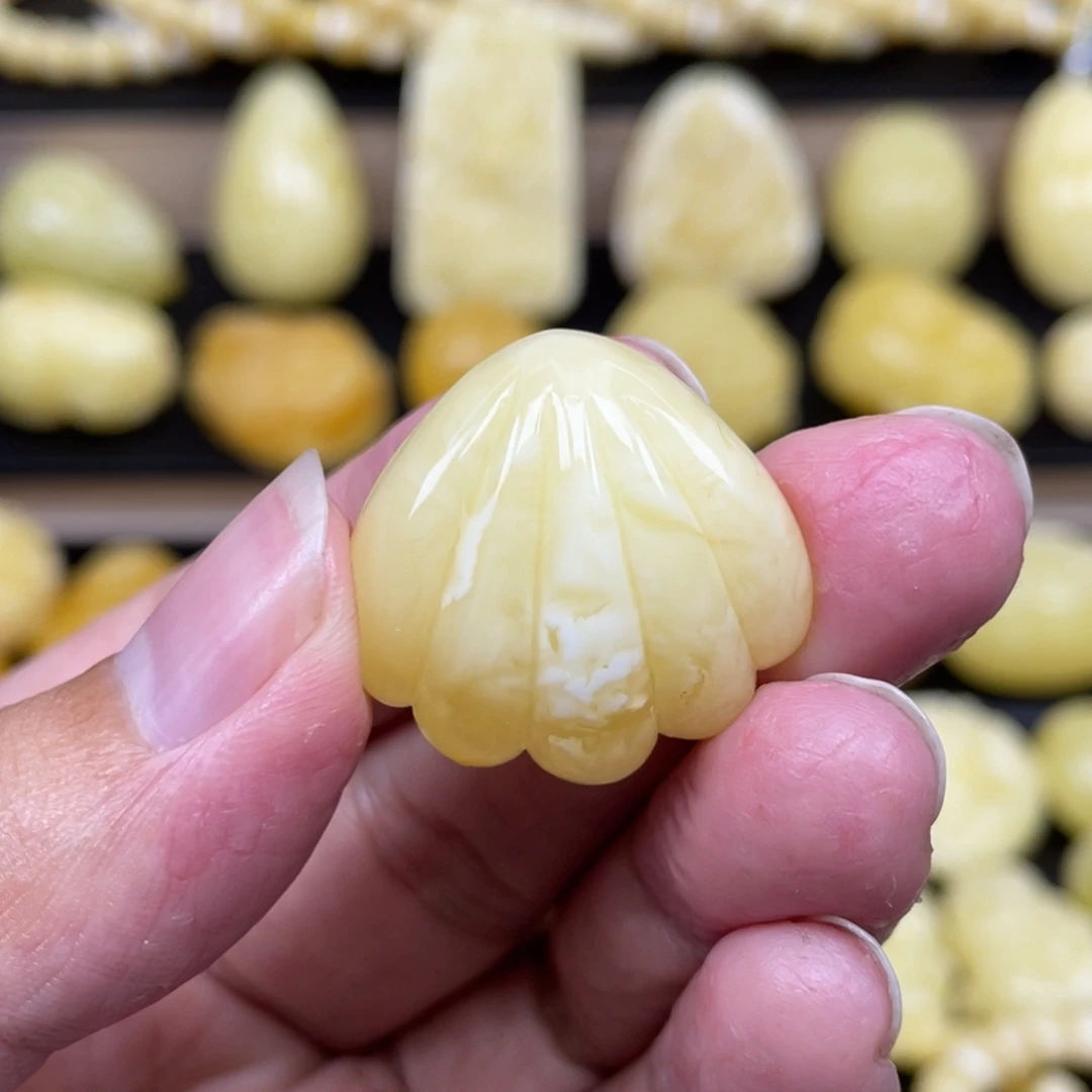 琥珀未镶嵌裸石琥珀蜜蜡