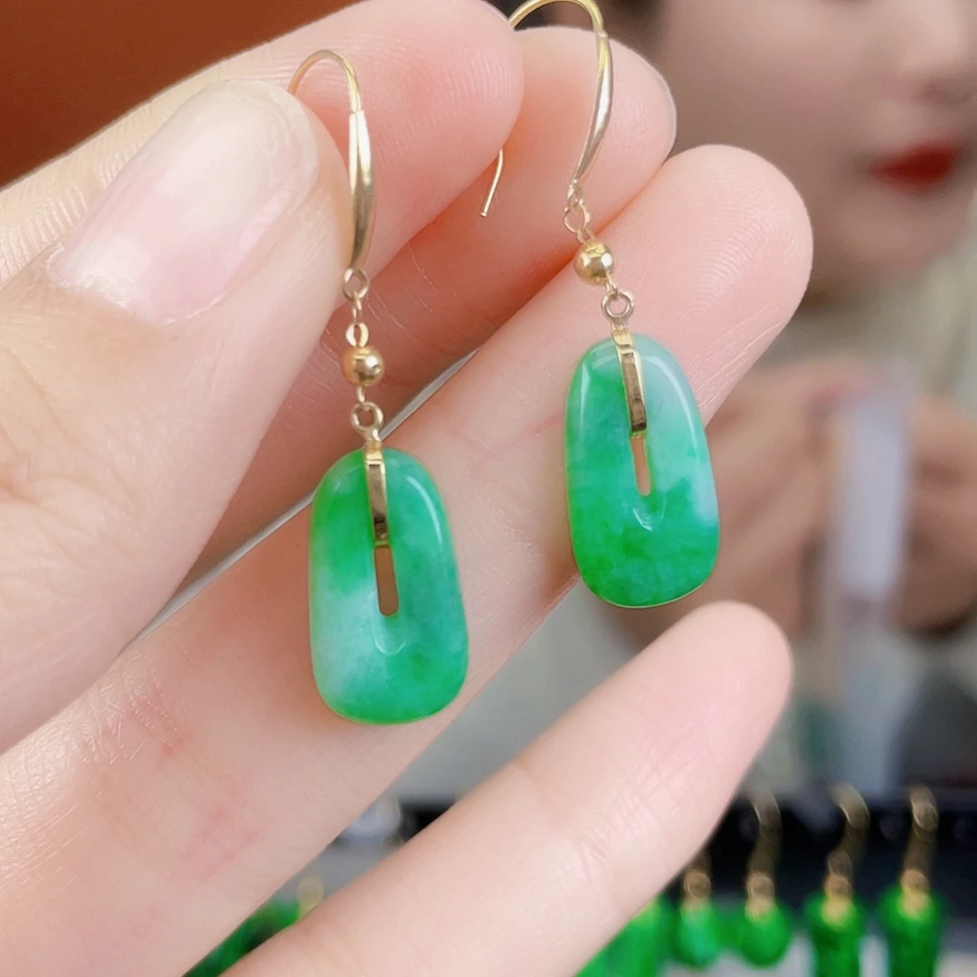 翡翠18K金镶嵌耳饰