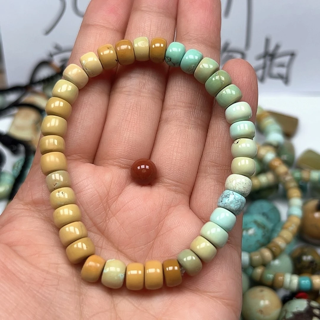 南红玛瑙未镶嵌颈饰刚****）