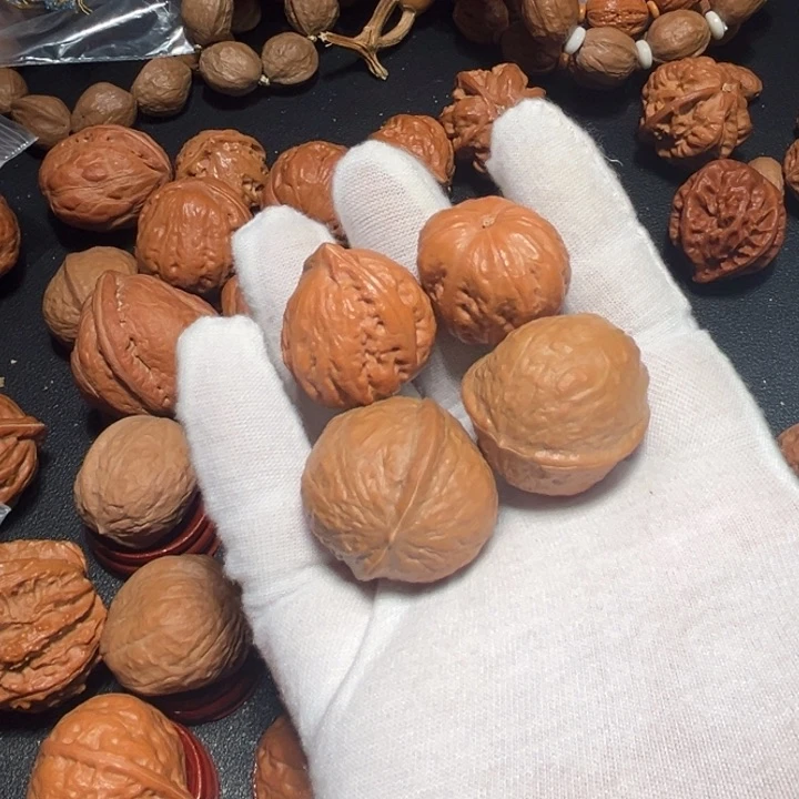 文玩核桃手串奶****猫文玩