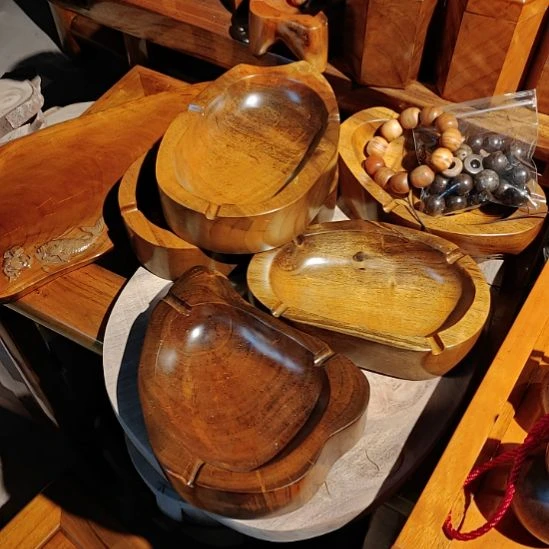 小叶桢楠金丝楠木烟灰缸