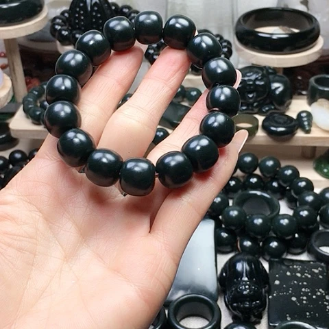 【闪购商品】未镶嵌手链和田玉