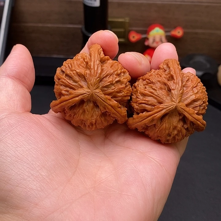 *****把件文玩核桃白奔