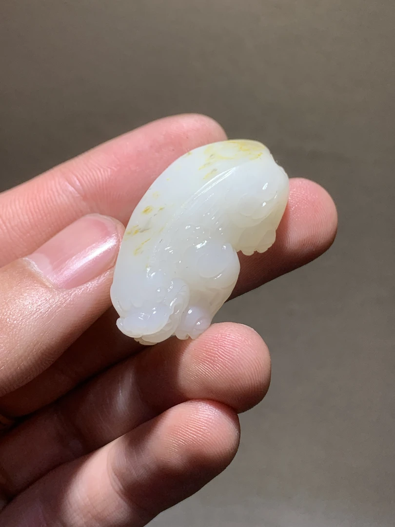 新疆和田 羊脂玉籽料 貔貅重量21.7克