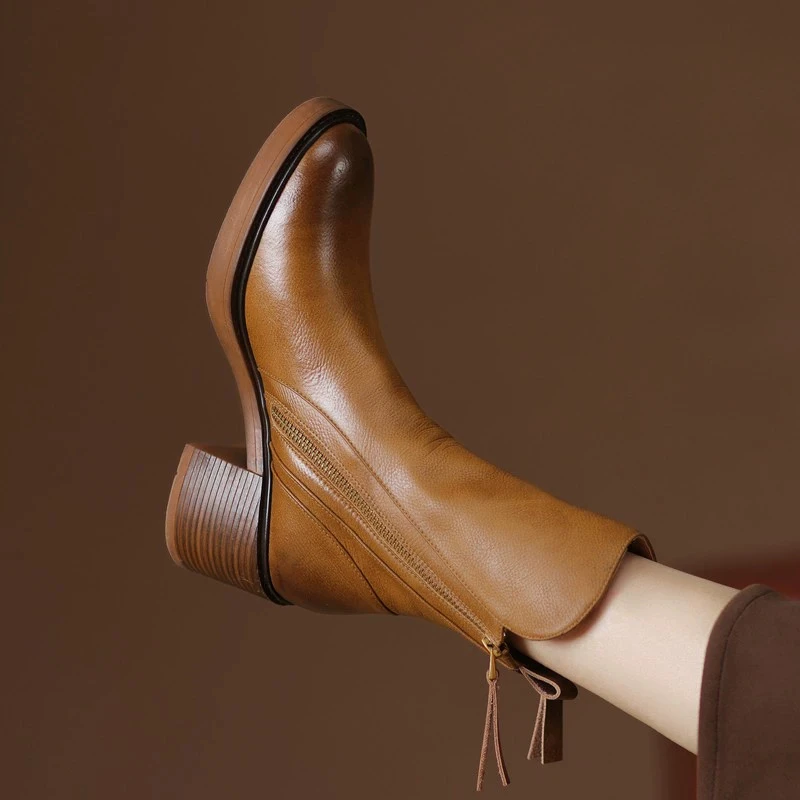 2025秋新款厚底圆头擦色双拉链马丁靴女粗跟松糕底棕色复古短靴
