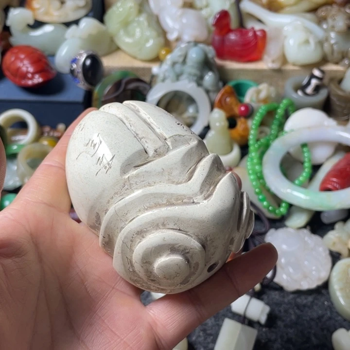 和田玉未镶嵌吊坠(不含链)