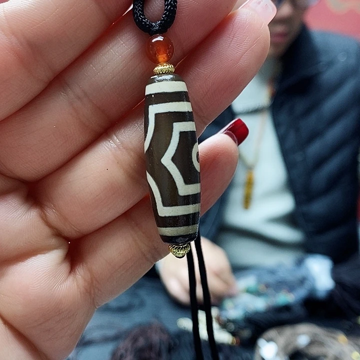 玛瑙/玉髓颈饰合金