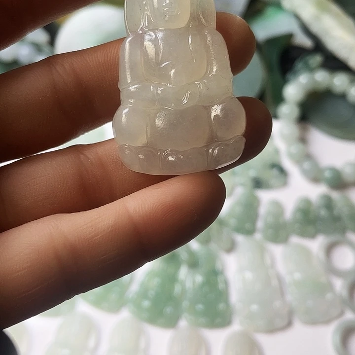 定制翡翠未镶嵌翡翠观音